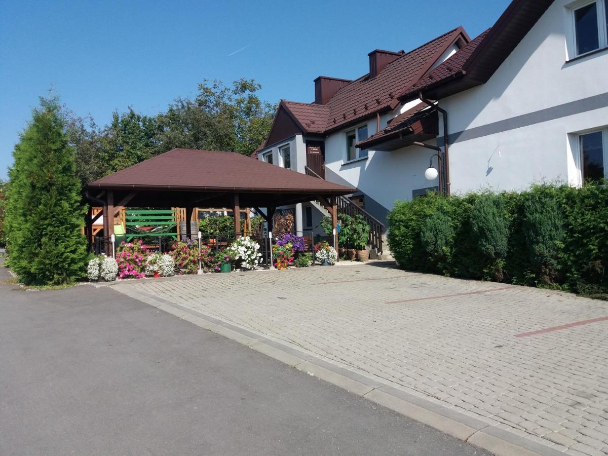 U Adama Leilighet Wieliczka Eksteriør bilde